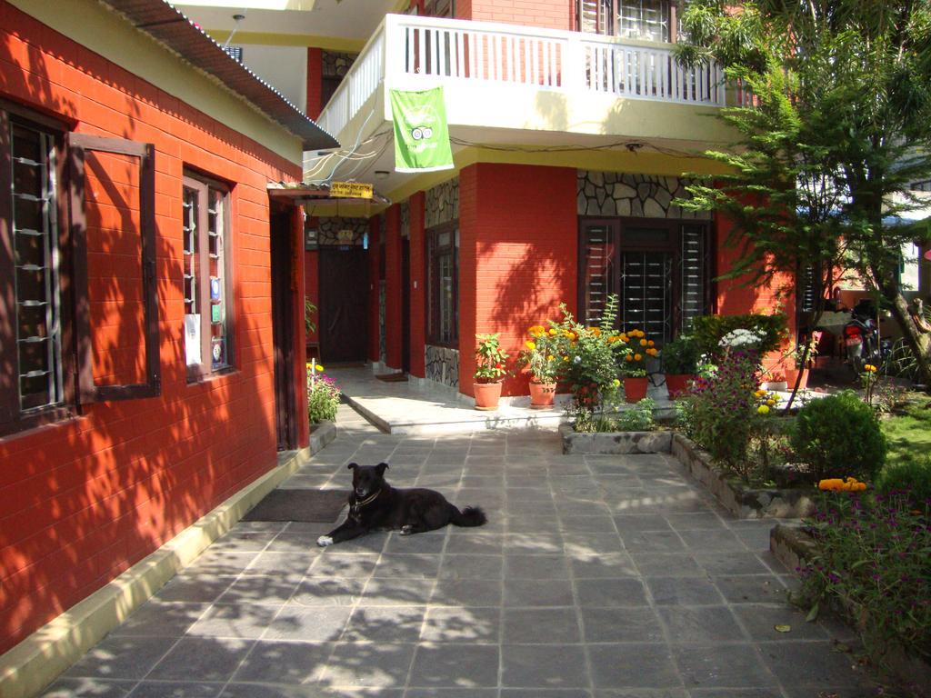 New Summit Guest House Pokhara Exterior photo